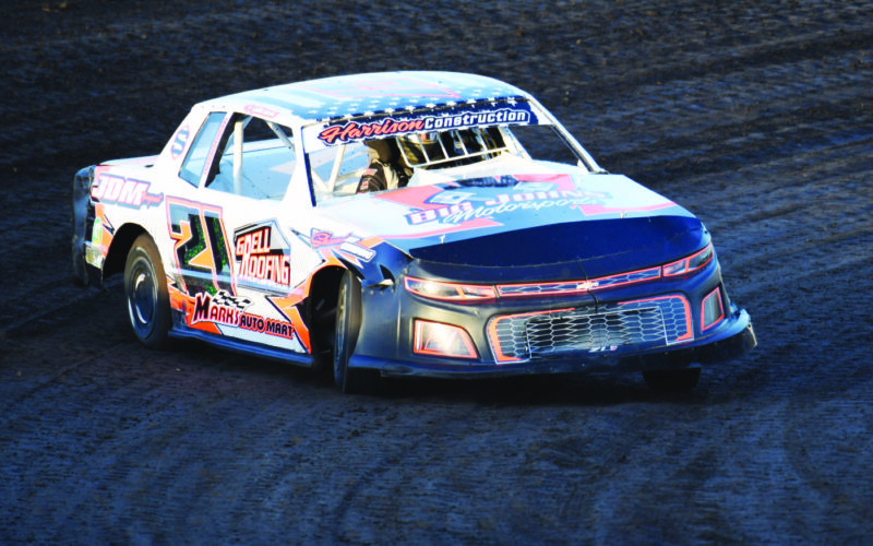 OFF TO THE RACES News, Sports, Jobs Messenger News